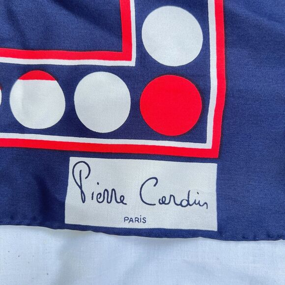 Pierre Cardin Red Whit Blue  Silk dots square Vintage Scarf 26" x 26" USA 250th - Picture 2 of 8